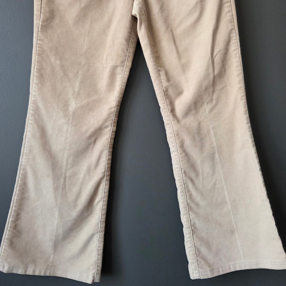 Vintage Y2k Aeropostale Womens Low Rise Khaki‎ Corduroy Flare Pants Sz 5/6 2000s - Picture 3 of 10